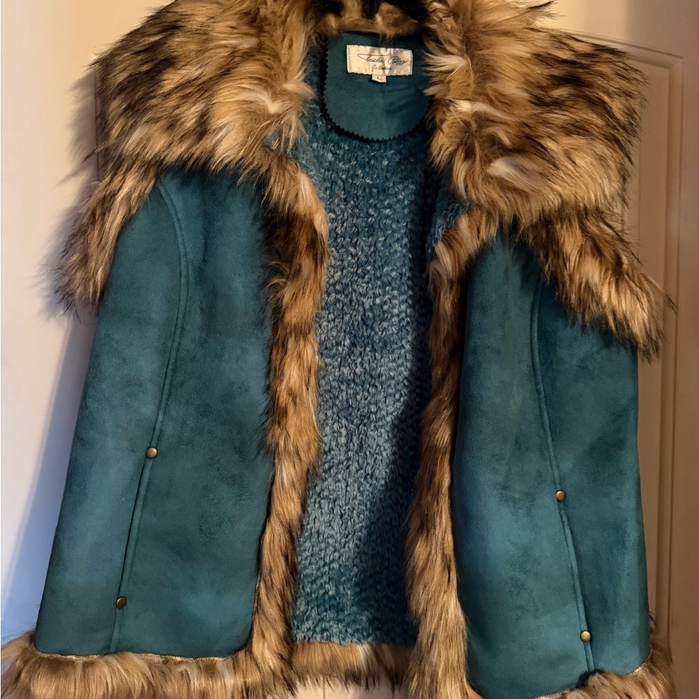 Tasha Polizzi Faux fur vest